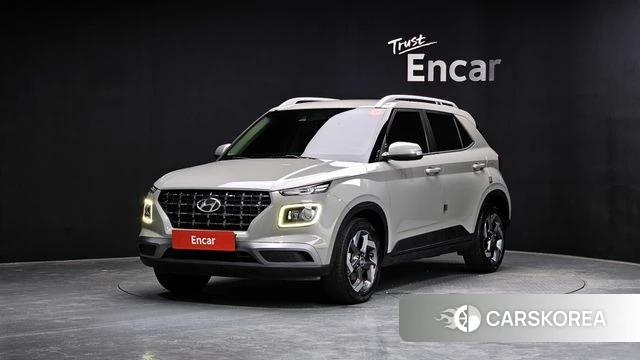Hyundai Venue 2019 Серебристо-серый из Кореи