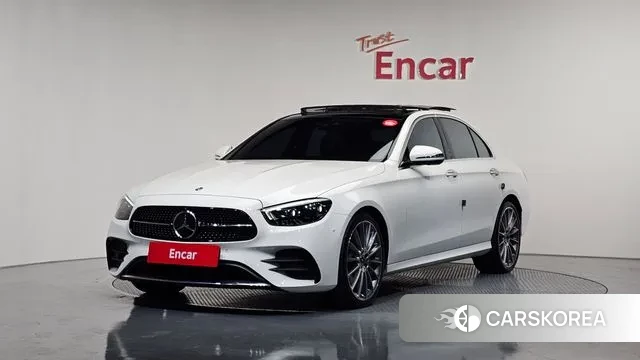 Mercedes-Benz E-Class W213 2022 Белый из Кореи