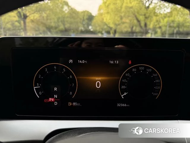 Volkswagen Lingdu 2022 Белый из Китая