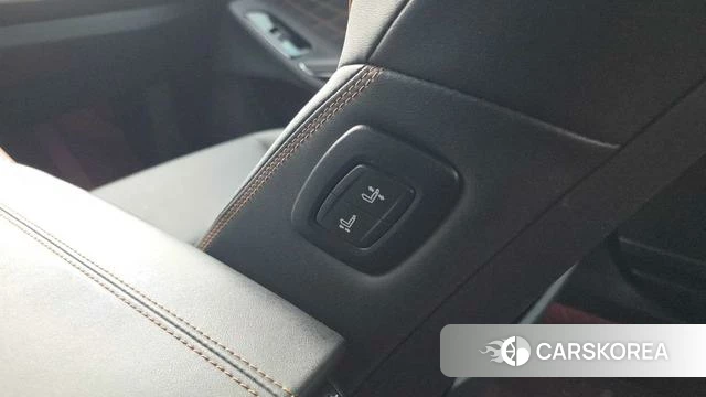 Toyota Asian dragon 2024 Черный из Китая