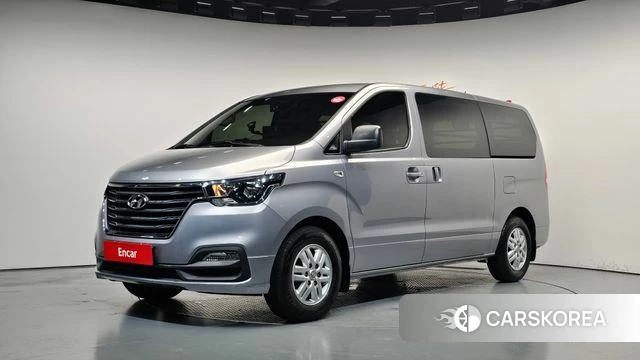 Hyundai The New Grand Starex 2021 Серебристо-серый из Кореи
