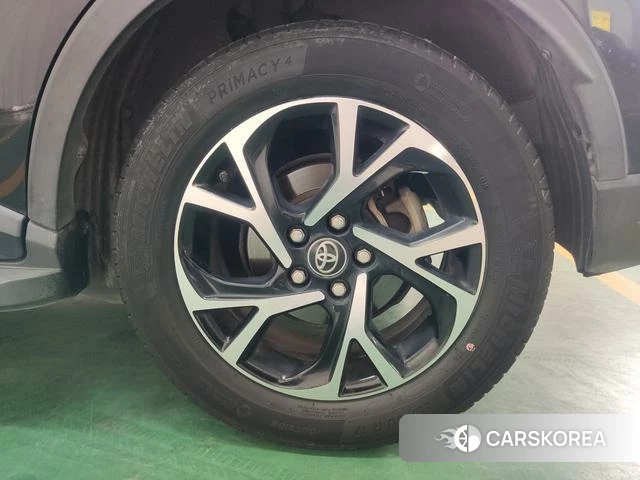 Toyota C-HR 2019 Черный из Китая