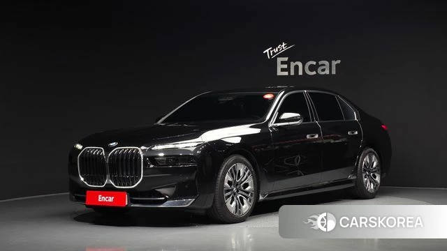 BMW 7 Series (G70) 2022 Черный из Кореи