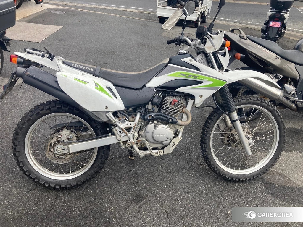 Проданный Honda XR230 2010 из Японии, фото 2