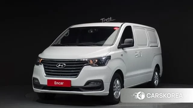 Hyundai The New Grand Starex 2018 Белый из Кореи