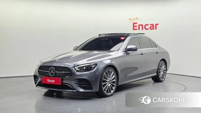 Mercedes-Benz E-Class W213 2022 Серый из Кореи
