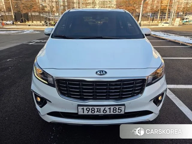Kia The New Carnival 2019 Белый из Кореи