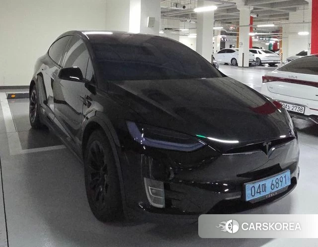 Tesla Model X 2018 Черный из Кореи