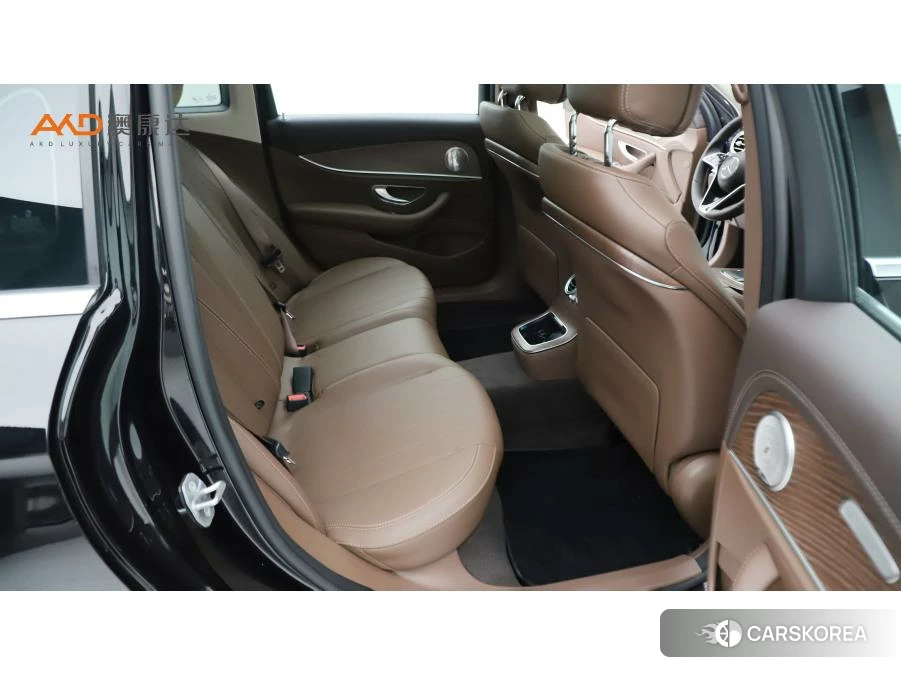 Mercedes-Benz E-class id 4486179 из Китая