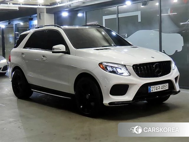 Mercedes-Benz GLE - Class W166 2018 Белый из Кореи
