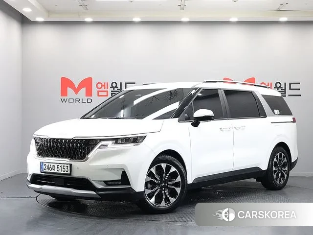 Kia Carnival 4th generation 2023 Белый из Кореи