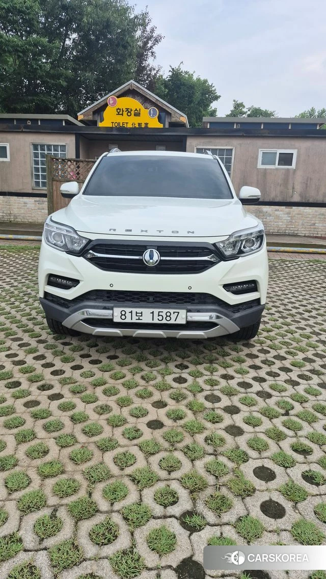 Ssangyong Rexton Sports 2019 Белый из Кореи