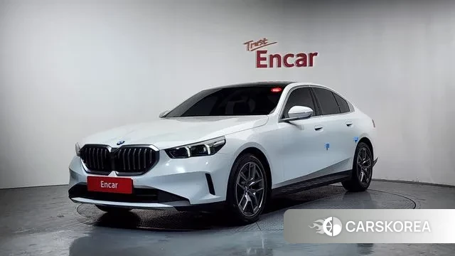 BMW 5 Series (G60) 2023 Белый из Кореи