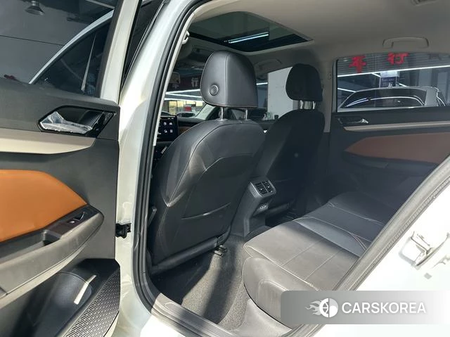 Volkswagen Bora 2023 Белый из Китая