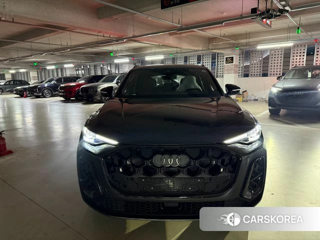 Audi Q5 (80A) 2025 Серый из Кореи
