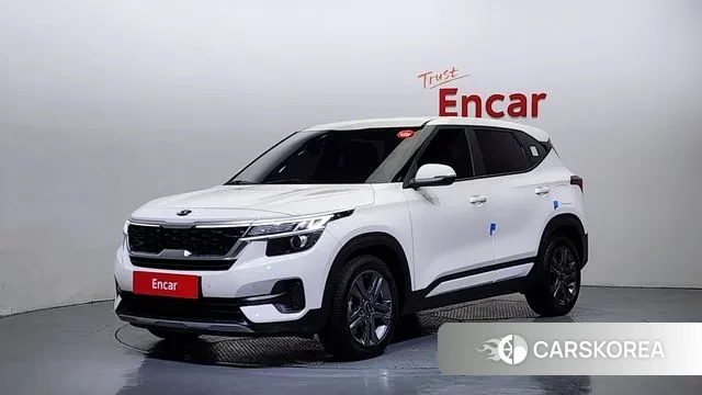 Kia Seltos 2021 Белый из Кореи
