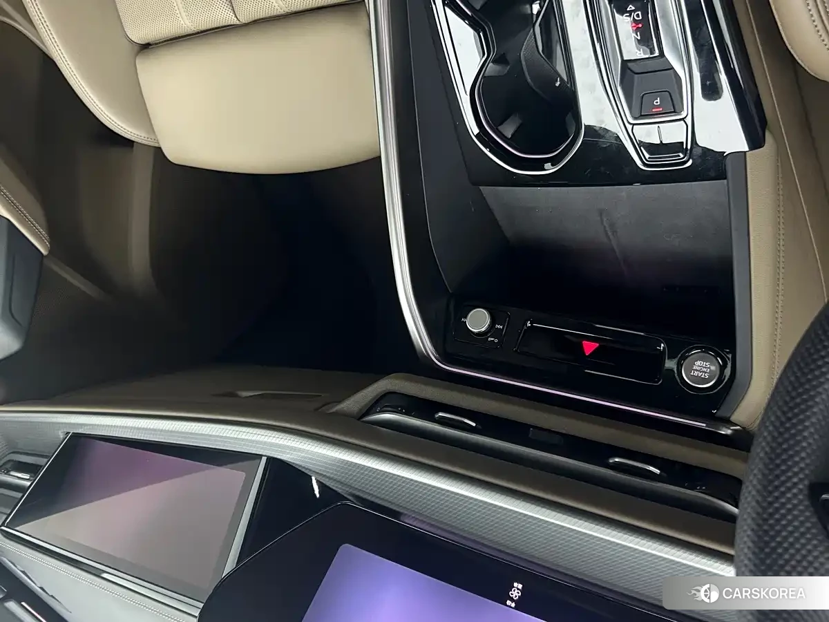 Audi Q5L 2026 Белый из Китая