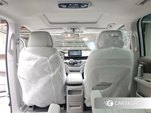 Roewe iMAX8 EV 2026 Белый из Китая