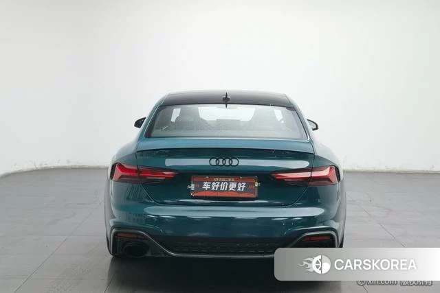 Audi RS 5 2021 Зеленый из Китая
