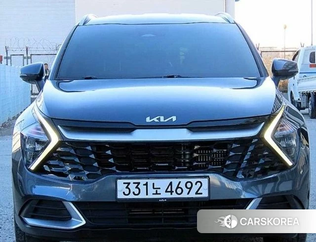 Kia Sportage 5th Generation Hybrid 2021 Серый из Кореи