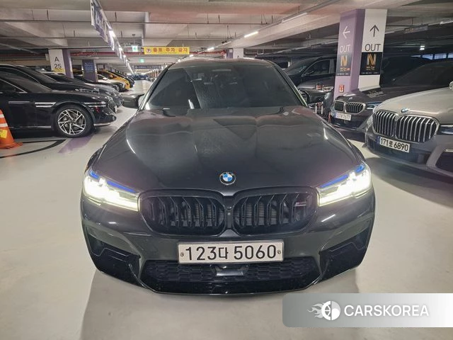 BMW M5 (F90) 2020 Черный из Кореи