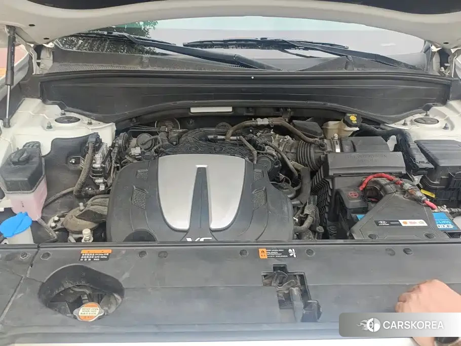 Hyundai Paristi 2021 Белый из Китая