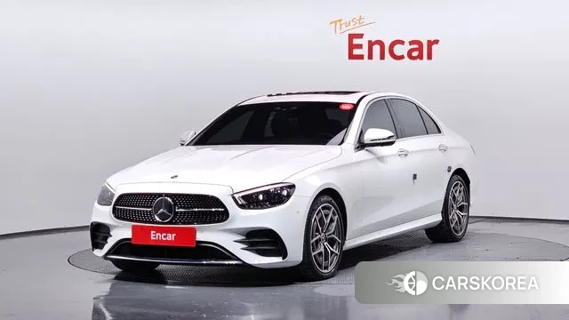 Mercedes-Benz E-Class W213 2022 Белый из Кореи