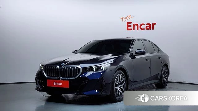 BMW 5 Series (G60) 2026 Черный из Кореи