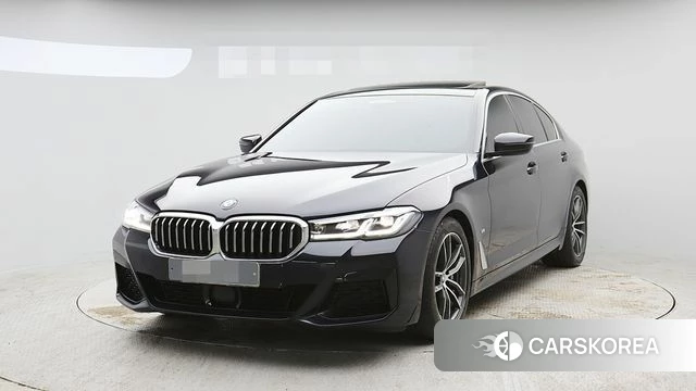 BMW 5 Series (G30) 2021 Синий из Кореи