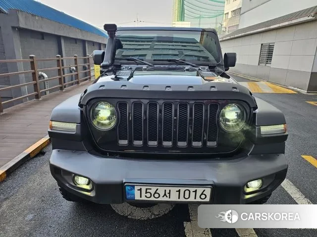 Jeep Wrangler (JL) 2021 Черный из Кореи