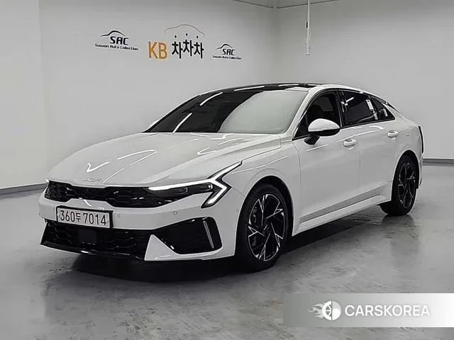 Kia The New K5 Hybrid 3rd generation 2023 Белый из Кореи