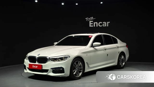 BMW 5 Series (G30) 2018 Белый из Кореи