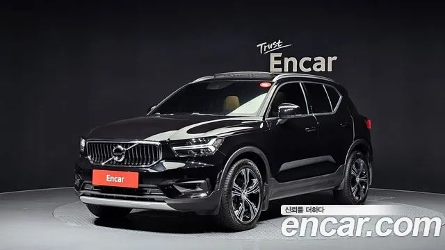 Volvo XC40 2020 Черный из Кореи