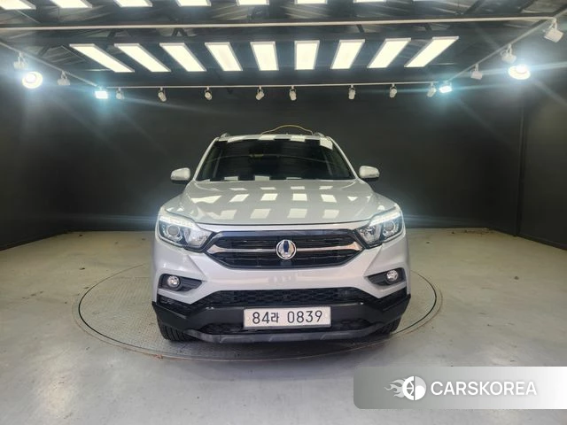 Ssangyong Rexton Sports 2018 Серебряный из Кореи