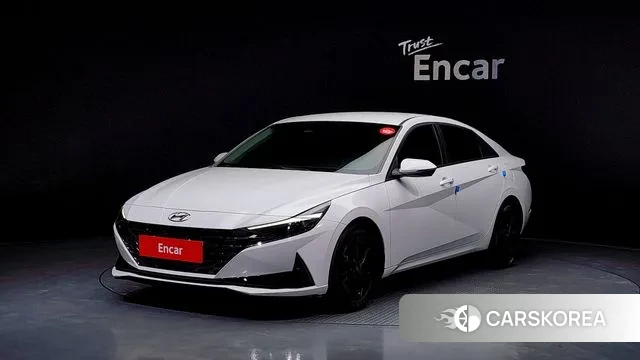 Hyundai Avante (CN7) 2023 Белый из Кореи