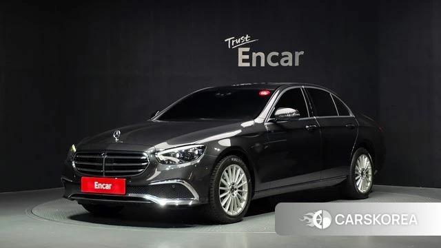 Mercedes-Benz E-Class W213 2021 Серый из Кореи