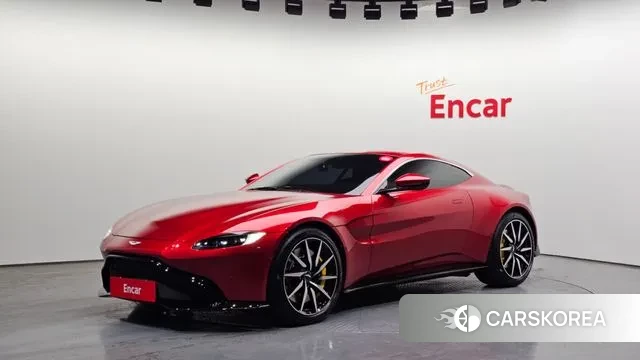 Aston Martin Vantage 2nd Generation 2019 Красный из Кореи