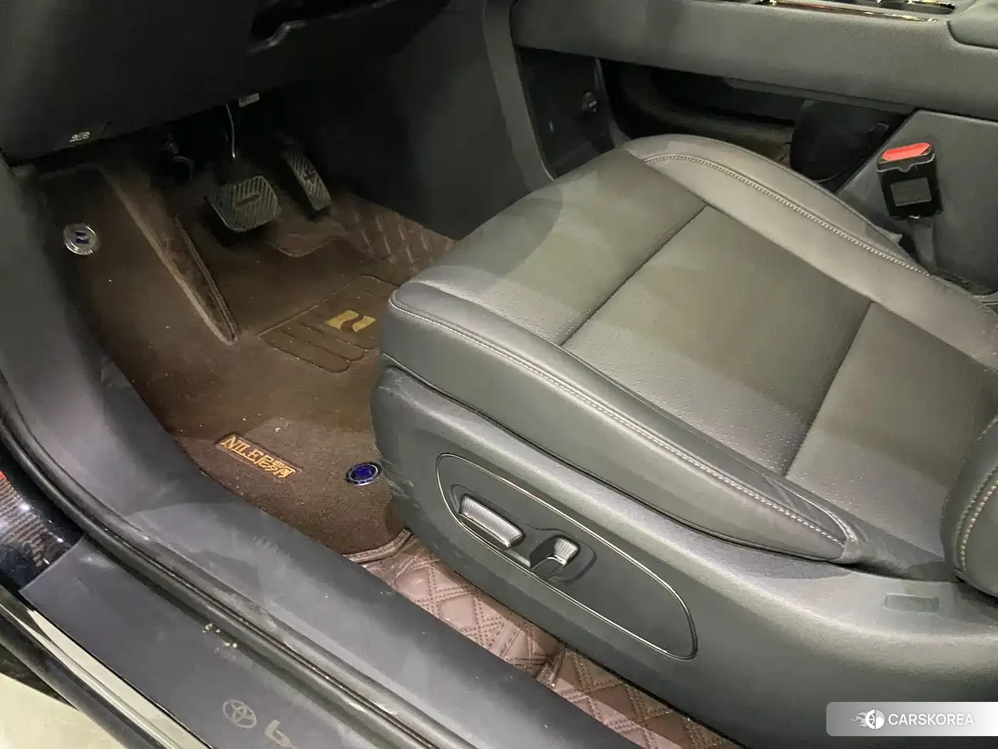 Toyota bZ3X 2025 Черный из Китая