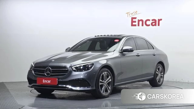 Mercedes-Benz E-Class W213 2022 Серый из Кореи