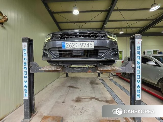 Kia K5 3rd generation 2021 Серый из Кореи