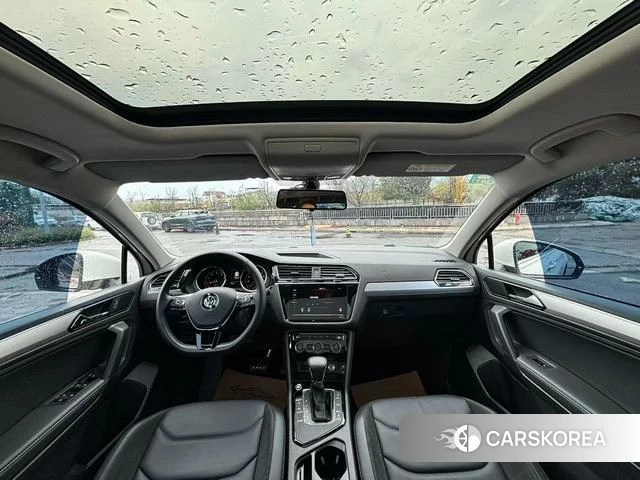 Volkswagen Tiguan L 2020 Белый из Китая