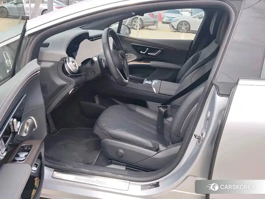 Mercedes-Benz EQS 2024 Silver/gray из Китая