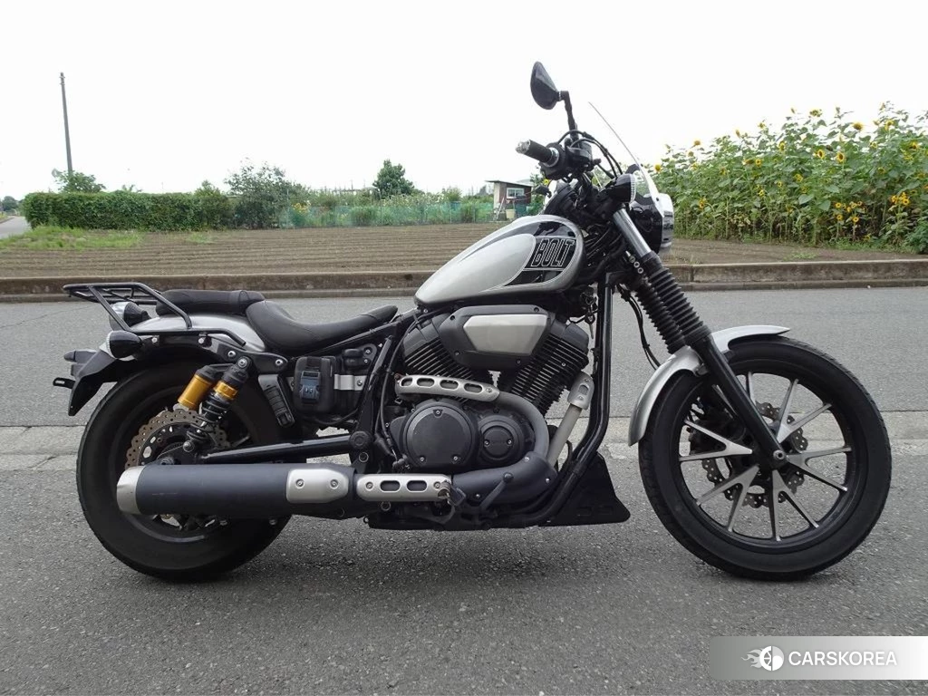 Проданный Yamaha BOLT 950R 2017 из Японии, фото 2