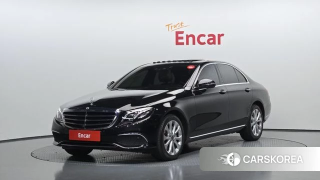 Mercedes-Benz E-Class W213 2019 Черный из Кореи