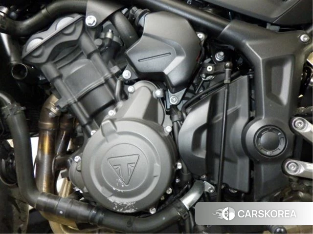 Engine photo