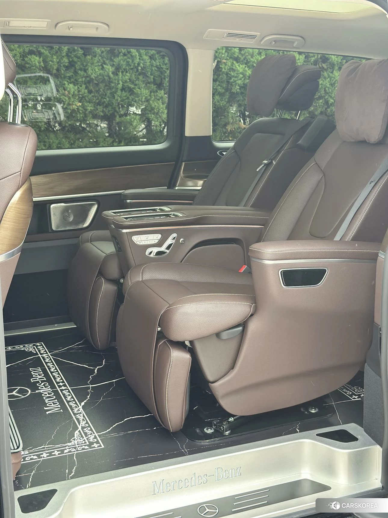 Mercedes-Benz V-class 2022 Черный из Китая