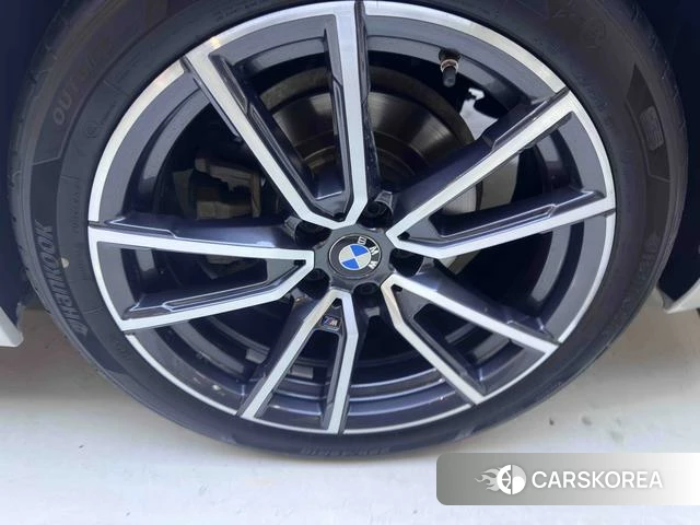 BMW 3 series 2023 Белый из Китая