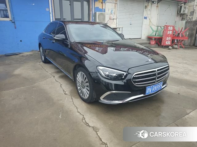 Mercedes-Benz E-class 2022 Черный из Китая
