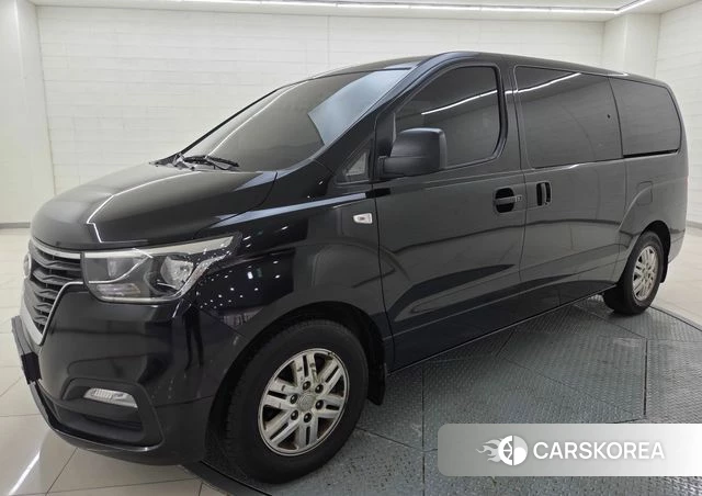 Hyundai The New Grand Starex 2018 Черный из Кореи