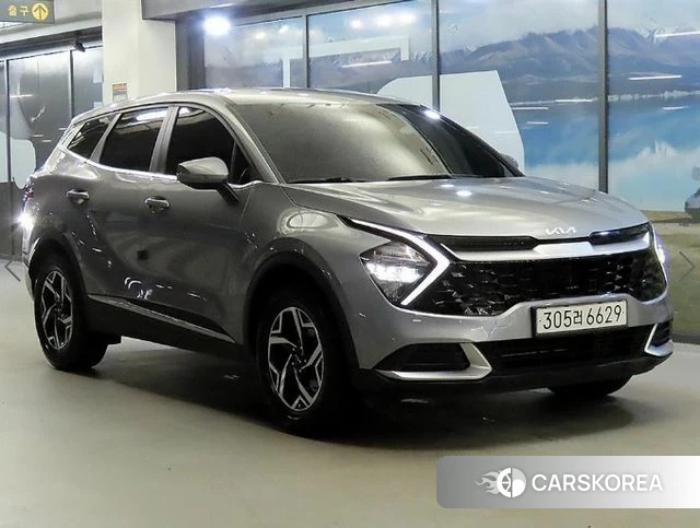 Kia Sportage 5th Generation 2022 Серебристо-серый из Кореи